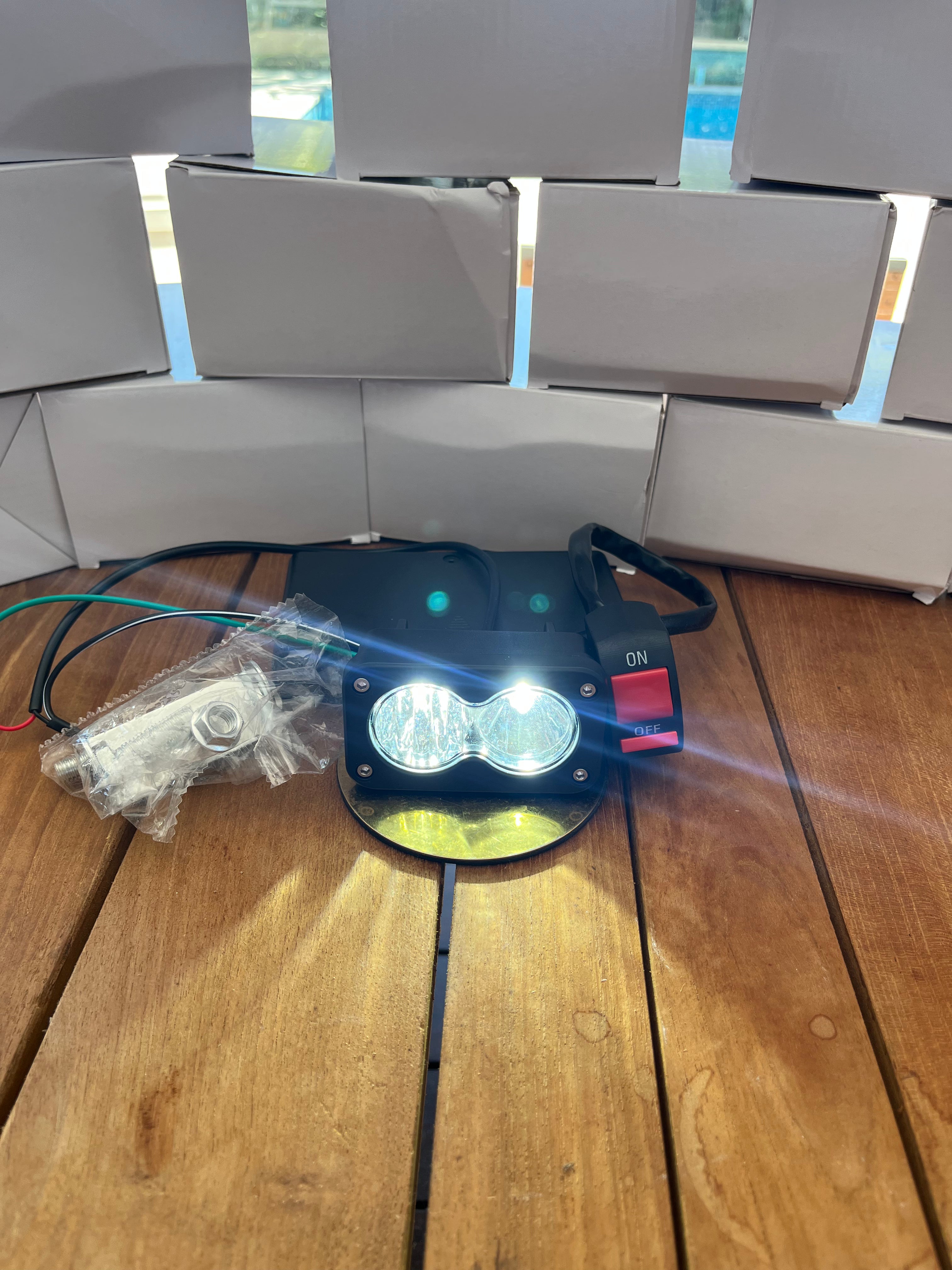 Battery Powered Baja light